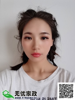 DƬ