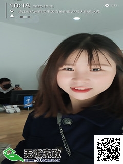 DƬ