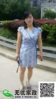 DƬ